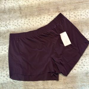 ATHLETA Hustle 3” Short Plus Size 2X $29